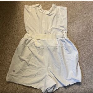 LULULEMON MEN'S SURGE LINED SHORT 4" SIZE MEDIUM